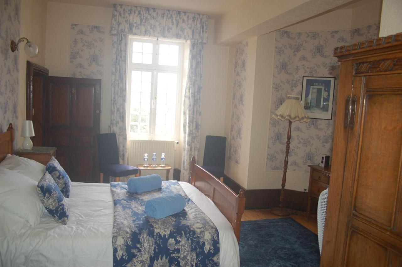 Bed and Breakfast Le Logis Des Quatre Puits Neuvicq-Montguyon Экстерьер фото